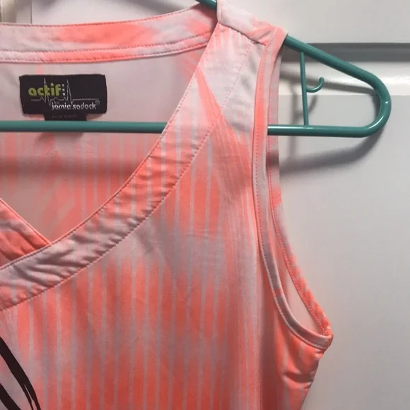 Jamie Sadock coral, white and black dry fit tennis tank - Picture 3 of 8